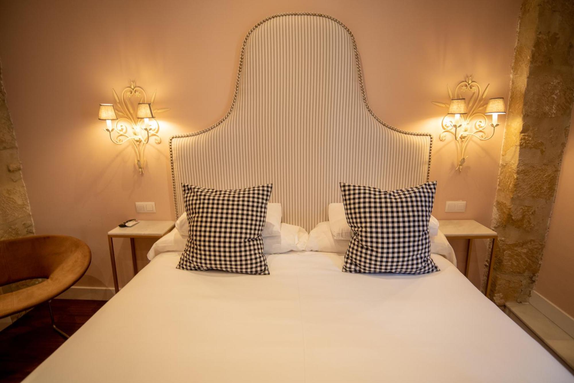Hotel Carmen Boutique Baeza Exteriör bild
